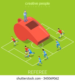 Ilustración de la isometría isométrica del concepto de deportes isométricos del fútbol del árbitro, ilustración vectorial web. Enorme equipo de jugadores de partidos de estadio y silbatos. Colección de personas creativas.