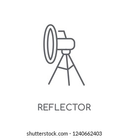 Reflector linear icon. Modern outline Reflector logo concept on white background from ASTRONOMY collection. Suitable for use on web apps, mobile apps and print media.