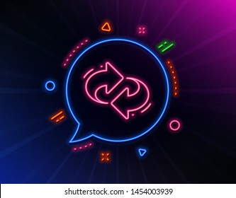 Refresh, change arrow line icon. Neon laser lights. Rotation Arrowhead symbol. Navigation pointer sign. Glow laser speech bubble. Neon lights chat bubble. Banner badge with refresh icon. Vector