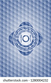 restaurant icon inside blue hexagon emblem.