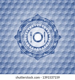 restaurant icon inside blue polygonal badge.