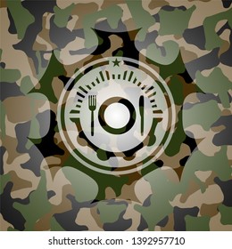 restaurant icon on camouflage pattern