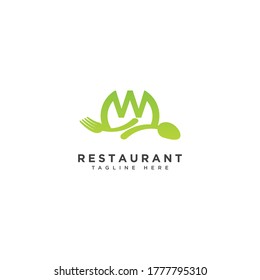 Restaurant Initial Letter W Logo Design. Gabel und Löffel in Kreisen umrahmen Edelsteinen