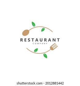 logotipo del restaurante, con diseño de cuchara de hojas verdes e ilustración de la horquilla. símbolo de alimentos naturales, orgánicos y nutritivos.