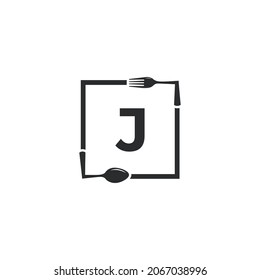 Logo del restaurante. Letra inicial J con horquilla de cuchara para la plantilla de diseño del icono del logotipo del restaurante