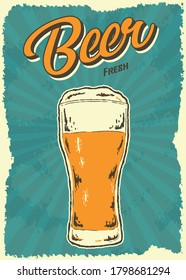 Ilustración vectorial de bebidas retro. Cerveza ventilado con espuma en vidrio 