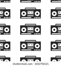 Retro Black radio on White Background Vector Seamless Pattern