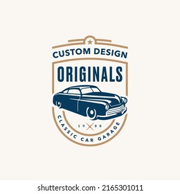Retro car logo template. Vintage style vector illustration element for retro design label. Suitable for garage, shops, tires, car wash, car restoration, repair and racing. Hot rod classic car logo svg