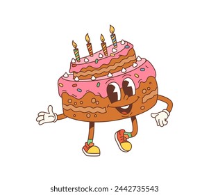 Caricatura retro personaje de cumpleaños groovy. Personaje vintage de pastel de vacaciones con velas ardientes y glaseado o crema rosa. Vector aislado dulce postre festivo, deliciosa comida de pastelería de celebración deliciosa