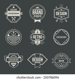 Logotipos de insignias de diseño retro establecidos 13. Elementos vectoriales vectoriales.