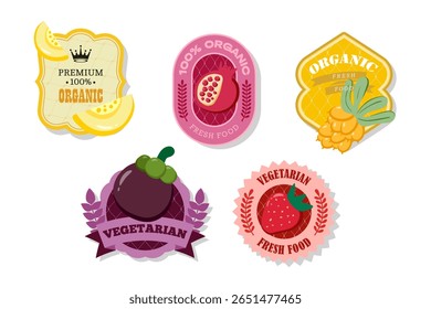 Banner e rótulos de frutas retro. Diferentes adesivos de sucos. Etiquetas de embalagem com melão, morango, mangostina, romã.Conjunto de etiquetas de frutas sazonais adesivos e marcas ou emblemas modelo para embalagem