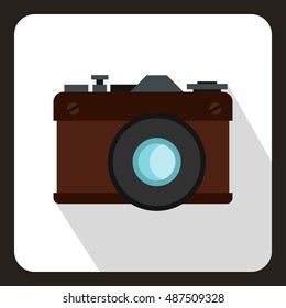 Retro photo camera icon in flat style on a white background vector illustration