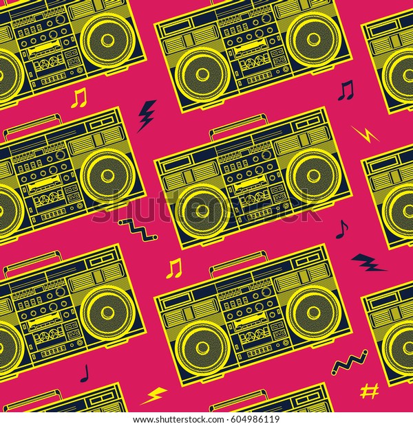 レトロなpop 80年代のボームボックスラジオのシームレスなパターン 80の背景の壁紙 のベクター画像素材 ロイヤリティフリー