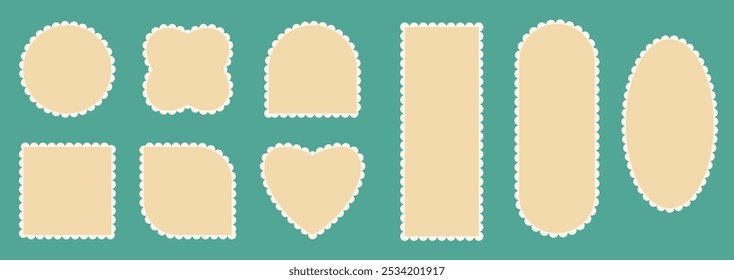 Marco de vieira retro con bordes de encaje (bordes). Plantilla cuadrada y rectangular beige para correo, postal, carta. Abstractas Vector oval, cuadrado, rectangular, círculo, forma de corazón marco ondulado
