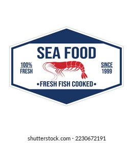  Logo retro de mariscos en azul y blanco con una imagen de camarón rojo como icono del logo y fondo blanco