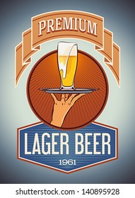 Etiqueta retro de cerveza de lager. Bien como una plantilla de publicidad. Vector de capas editable.