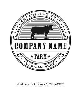 Retro Vintage Cattle Angus logo design template. cow farm logo design