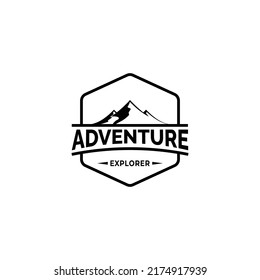 Retro Vintage Mountain Adventure Outdoor Hipster Emblem Logo design