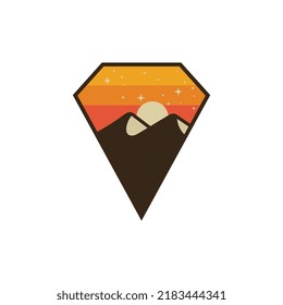 Conception du logo Retro Vintage Mountain Sea Adventure