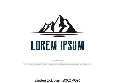 Retro Vintage Simple Minimalist Floating Ice Snow Mountain oder Iceberg Logo Design Vector