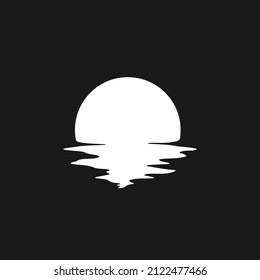 Retrowave sun, sunset or sunrise 1980s style with ripples reflected in the water. Black and white sun with liquid distorted reflection. Design element for retrowave style projects. Vector illustration