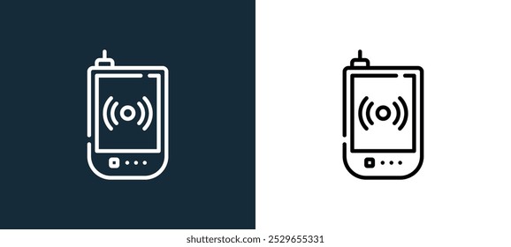 Rastersymbol einzeln auf Weiß und Schwarz. rfid Umriss lineares Vektorsymbol aus Computer-Peripheriegeräte Sammlung für mobile Apps, Web und ui.