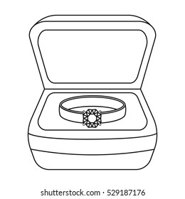 Ring in box icon in outline style isolated on white background. Jewelry and accessories symbol stock vector illustration.