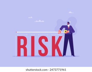 Evaluación de riesgos, analizar el concepto de nivel de peligro potencial, medir la pérdida de dinero aceptable para invertir, hombre de negocios que mide un riesgo de palabra con cinta métrica