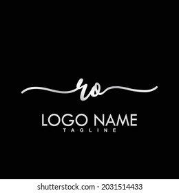 RO Vector de diseño del logotipo de escritura a mano inicial