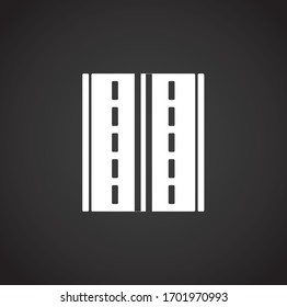 Icono relacionado con la carretera en segundo plano para diseño gráfico y web. Símbolo de concepto de ilustración creativa para aplicación web o móvil.