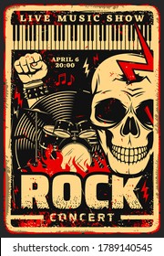 Rock Music Festival Konzert Vektor Poster mit Musikinstrumenten, Schädel und Noten. Drum-Set, Vinyl-Platte- und Klaviertastatur, gestanztes Lederarmband und Blitz, Einladung-Grunge-Design