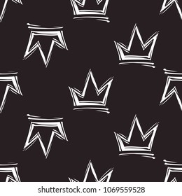 Rock and roll seamless pattern with crown. Vector hard rock doodle illustration. Cartoon rock star iconic backdrop for music band, concert, party. Isolated on black background.