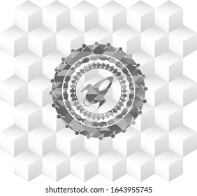 icono del cohete dentro de un emblema gris realista con fondo blanco cubo