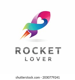rocket lovers logo with love concept