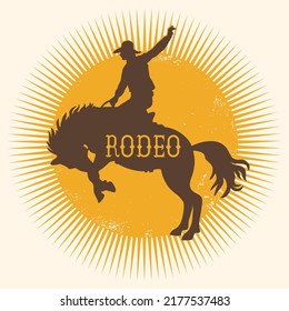 Símbolo de vector de caballo salvaje de rodeo. Silhouette de Cowboy montando un caballo salvaje sobre el sol amarillo en símbolo ilustración de estilo plano aislado