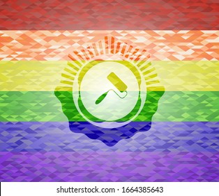 Rollbürste-Symbol innerhalb des Emblems auf Mosaikhintergrund mit den Farben der LGBT-Flagge