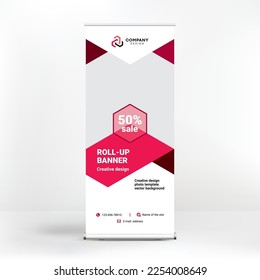 Roll-up-Design, geometrischer roter Hintergrund für Fotos und Text, kreatives Design für Präsentationen und Konferenzen, Seminare