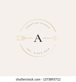 Round arrow badge design vector