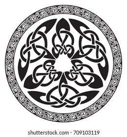 Round Celtic Design Isolated On White Stock Vector (Royalty Free ...