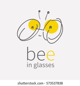 round eye glasses Logo. Linear hand draw cartoon smiling cute little bee Kawai bug icon Flat sign Business internet concept Trendy optic symbol design vector illustration isolated on white background