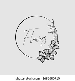 Round Floral Frame Black and White Doodle Art