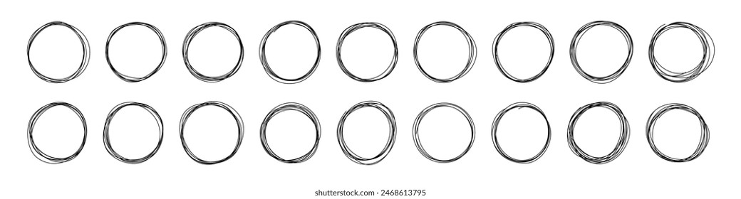 Marco redondo con garabatos y garabatos dibujados a mano. Lápiz de boceto de línea y pluma. Ilustración vectorial plana aislada sobre fondo blanco.