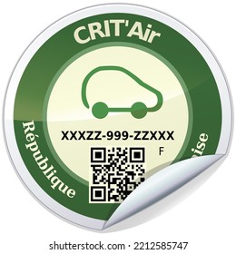 Round sticker of a green crit'air label, zero emission classification label for vehicles of the French Republic (République Française in french)