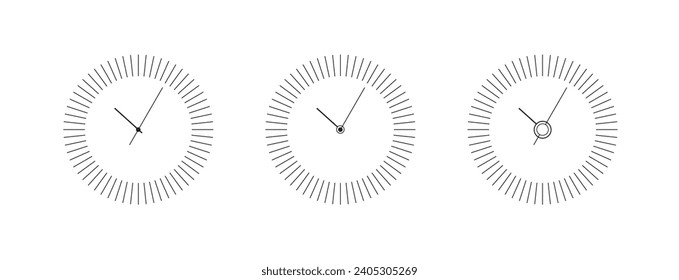 runde Wanduhr auf weißem Hintergrund