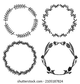 Round wreaths for Easter decorations or to highlight spring