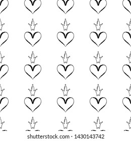 Royal Crown with Heart vector seamless pattern for packaging or digital paper, scrapbook and wallpaper. Fashion background for wallpaper and  textile. Simple flat design. Abstract wrapping decoration.