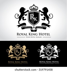 Royal King Hotel luxury logo template with lion and crown