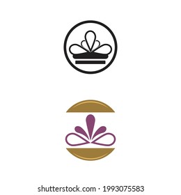 Royal King Queen Crown Elegant Luxury logo design