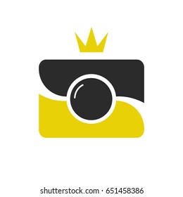 Royal shot icon, logotype. Camera with crown. Vector illustration isolated on white background.