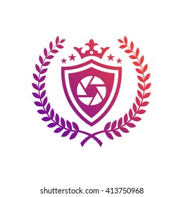 Royal Vintage Emblem Shutter Photography